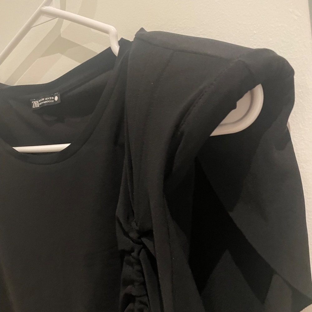 Zara's black sleeveless top size M for women- new without tags - Picture 8 of 9